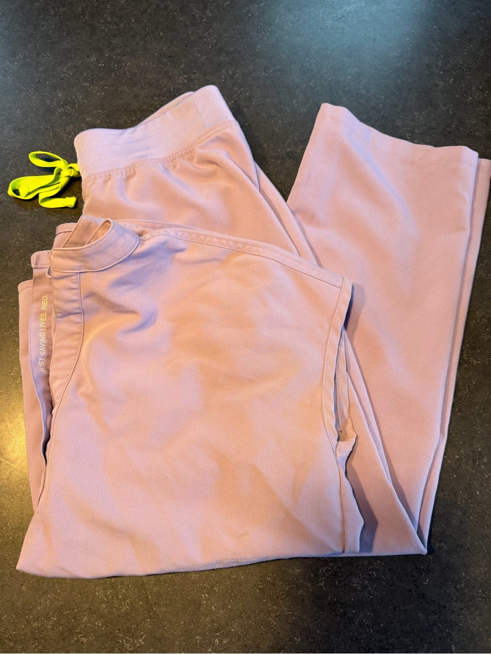 FIGS 2-Piece Scrub Set — XXS Pants Petite